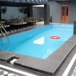 Pool Lounge