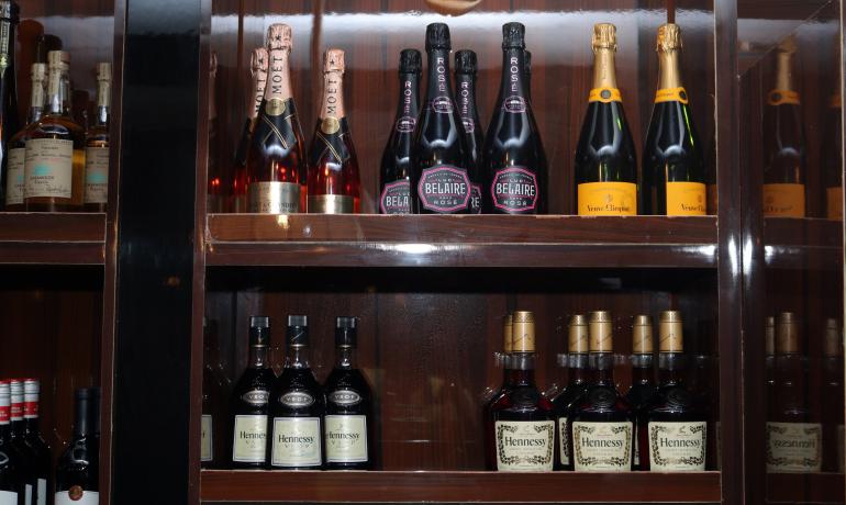 Vip Bar